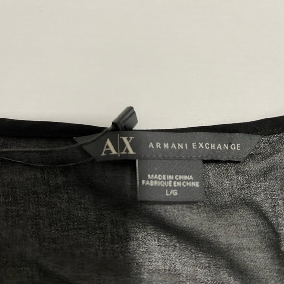 NWT - Armani Exchange lace appliqué blouse - size L - Picture 5 of 14